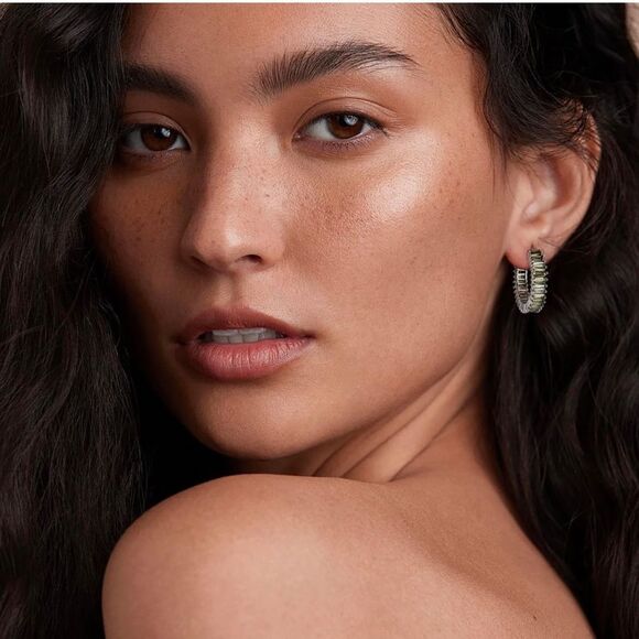 14K White Gold with Green Peridot Cubic Zirconia Drop Hoop Leverback Earrings - Picture 7 of 7